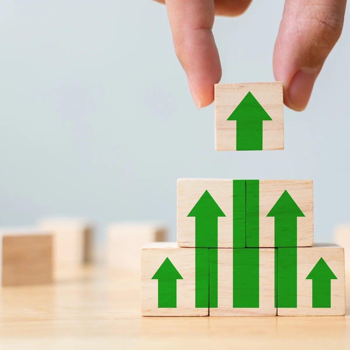 Professional client presentation setup showing 3D element integration